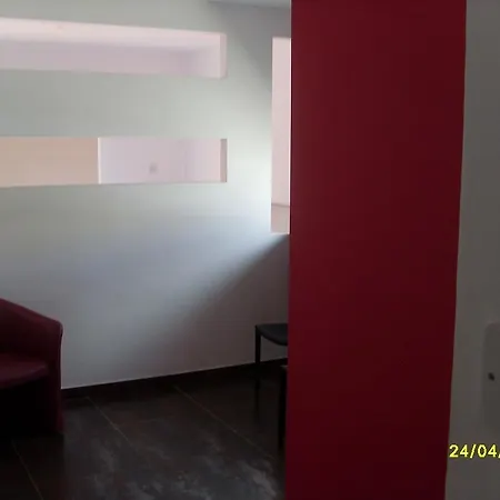 Napa Ace Tourist Apartment *